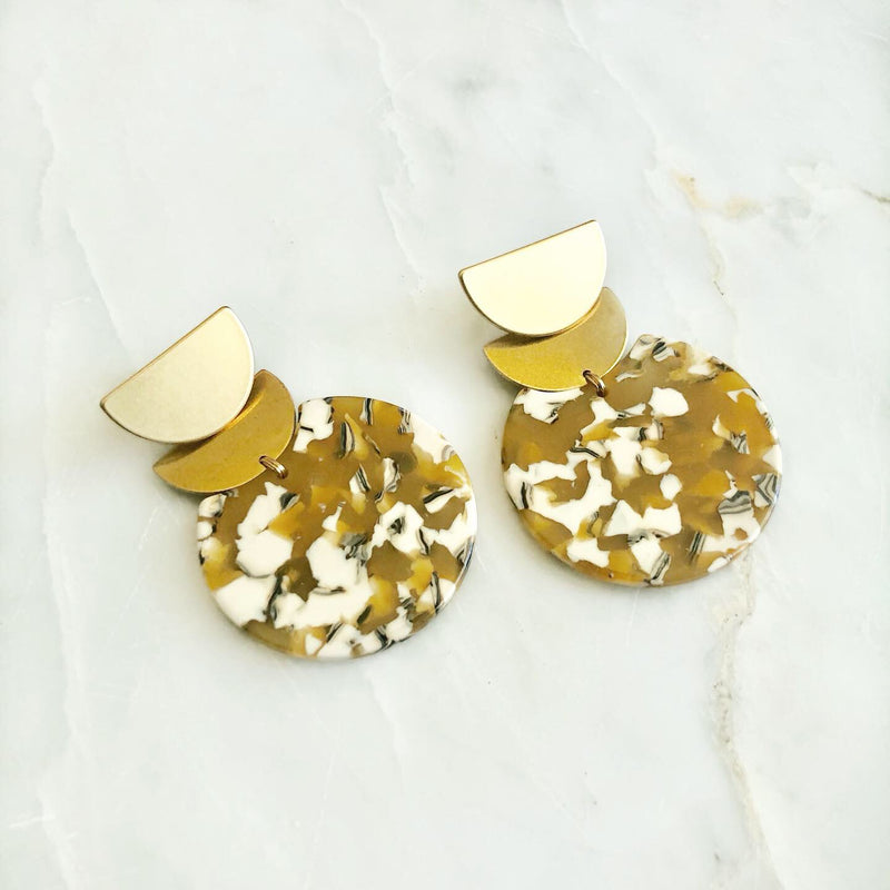 Scalloped Brass & Beige Earrings