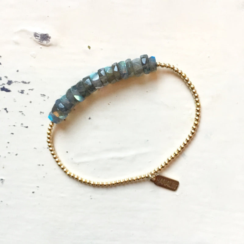 Labradorite Slices & Gold Bracelet [elastic]